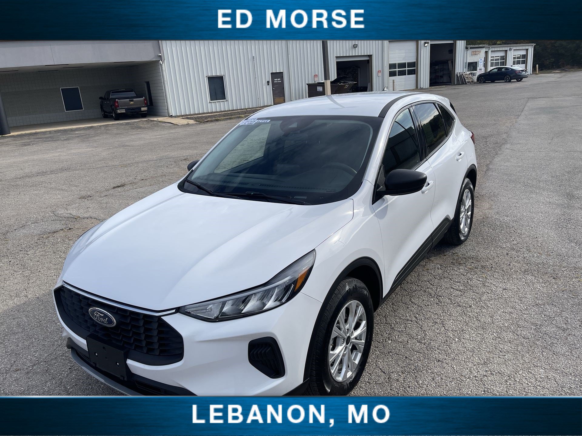 Used 2025 Ford Escape Active AWD/4WD image 19