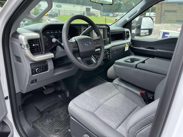 New 2026 Ford F450 XL w/ XL Chrome Package AWD/4WD image 13