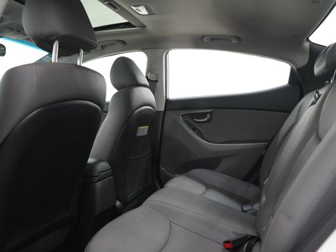 Used 2015 Hyundai Elantra Sport FWD image 19