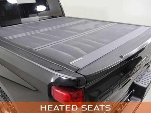 Used 2022 Chevrolet Silverado 1500 RST AWD/4WD image 11