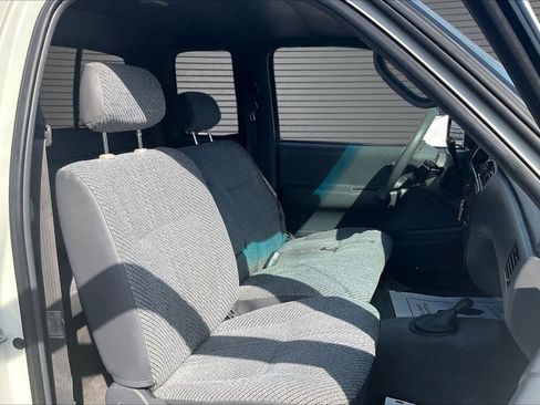 Used 1996 Toyota T100 DX image 25