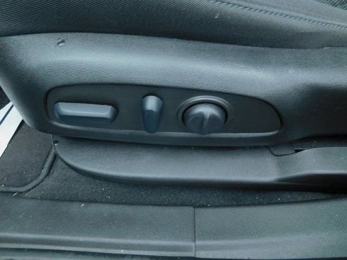 Used 2022 Chevrolet Blazer LT image 23