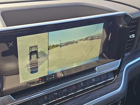 New 2026 GMC Sierra 2500 SLT w/ SLT Premium Package image 16