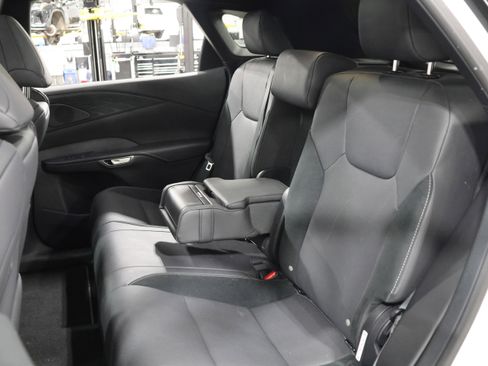 Certified 2024 Lexus RX 500h F Sport image 35