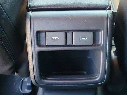 Used 2022 Honda Accord Sport image 12