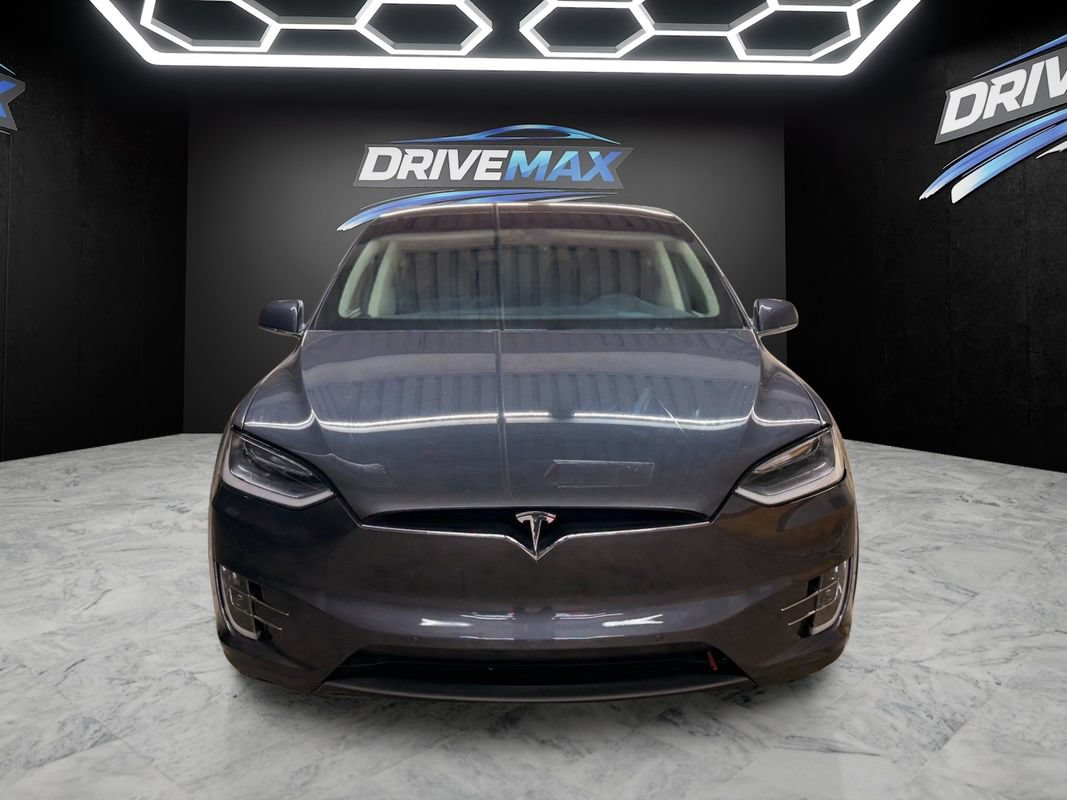 Used 2016 Tesla Model X 75D AWD/4WD image 2