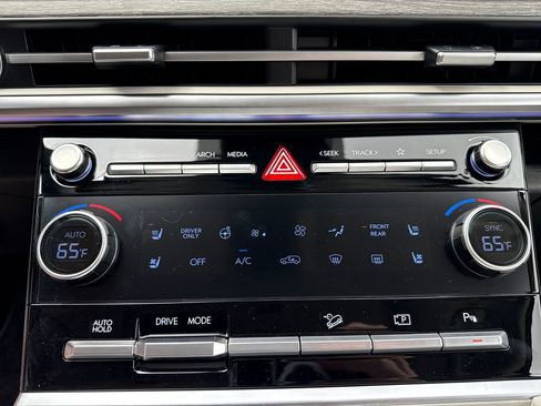 New 2026 Hyundai Santa Fe Calligraphy FWD image 28
