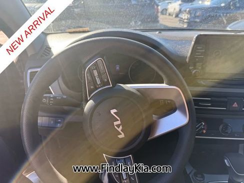 Certified 2022 Kia Seltos LX image 8