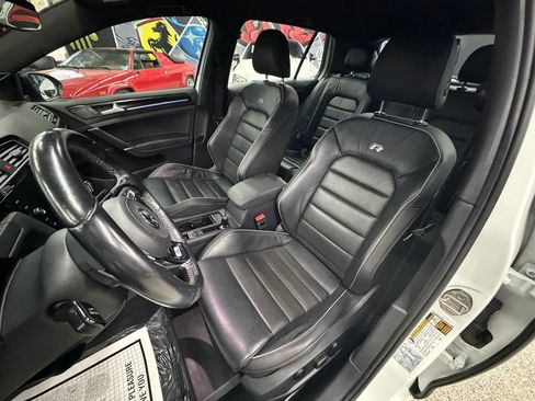 Used 2019 Volkswagen Golf R 4-Door AWD/4WD image 11