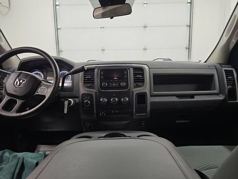 Used 2016 RAM 1500 ST w/ SXT Appearance Group AWD/4WD image 13