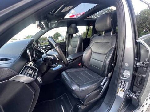 Used 2017 Mercedes-Benz GLS 450 4MATIC image 5