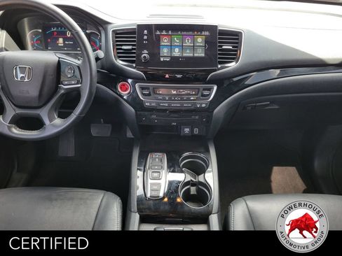Used 2021 Honda Pilot Touring image 21