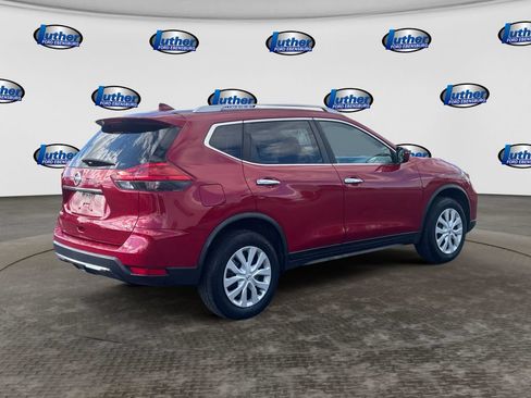 Used 2017 Nissan Rogue AWD image 5