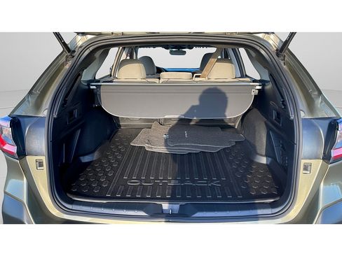 Used 2022 Subaru Outback Premium AWD/4WD image 24