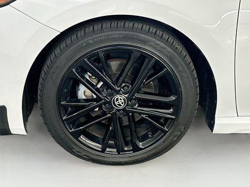 Used 2025 Toyota Camry SE FWD image 34