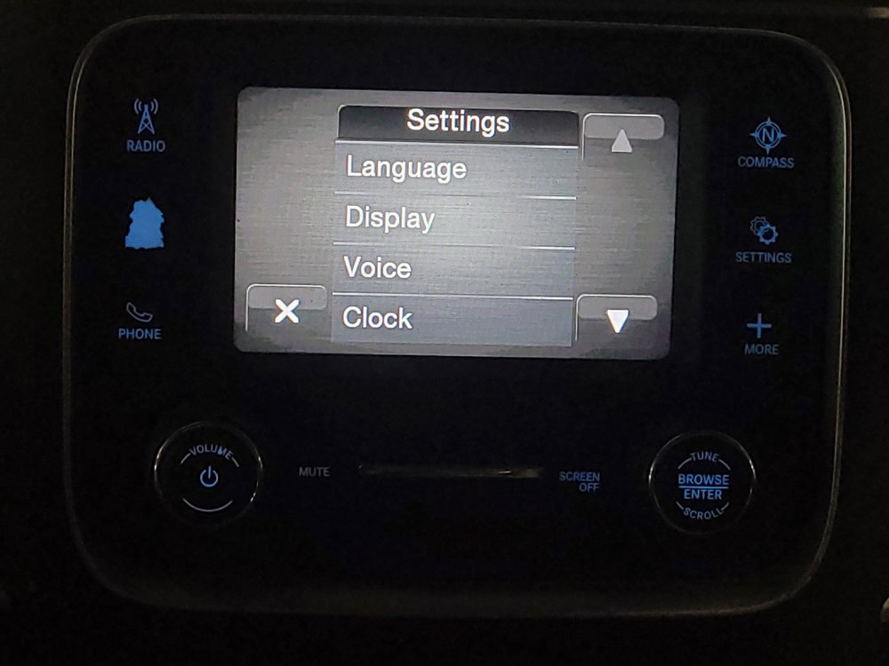 Used 2021 RAM 1500 Classic SLT RWD image 25