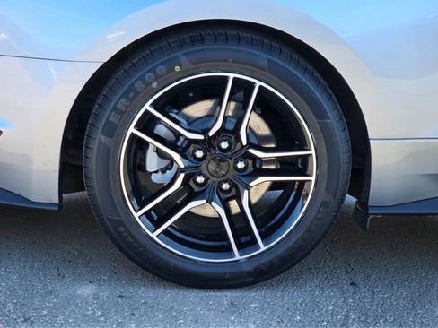 Used 2023 Ford Mustang Premium image 7