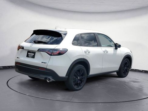 New 2027 Honda HR-V Sport image 3