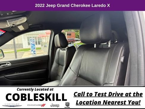 Used 2022 Jeep Grand Cherokee Laredo AWD/4WD image 10