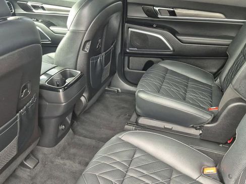 Used 2024 Kia Telluride SX X-Line image 13