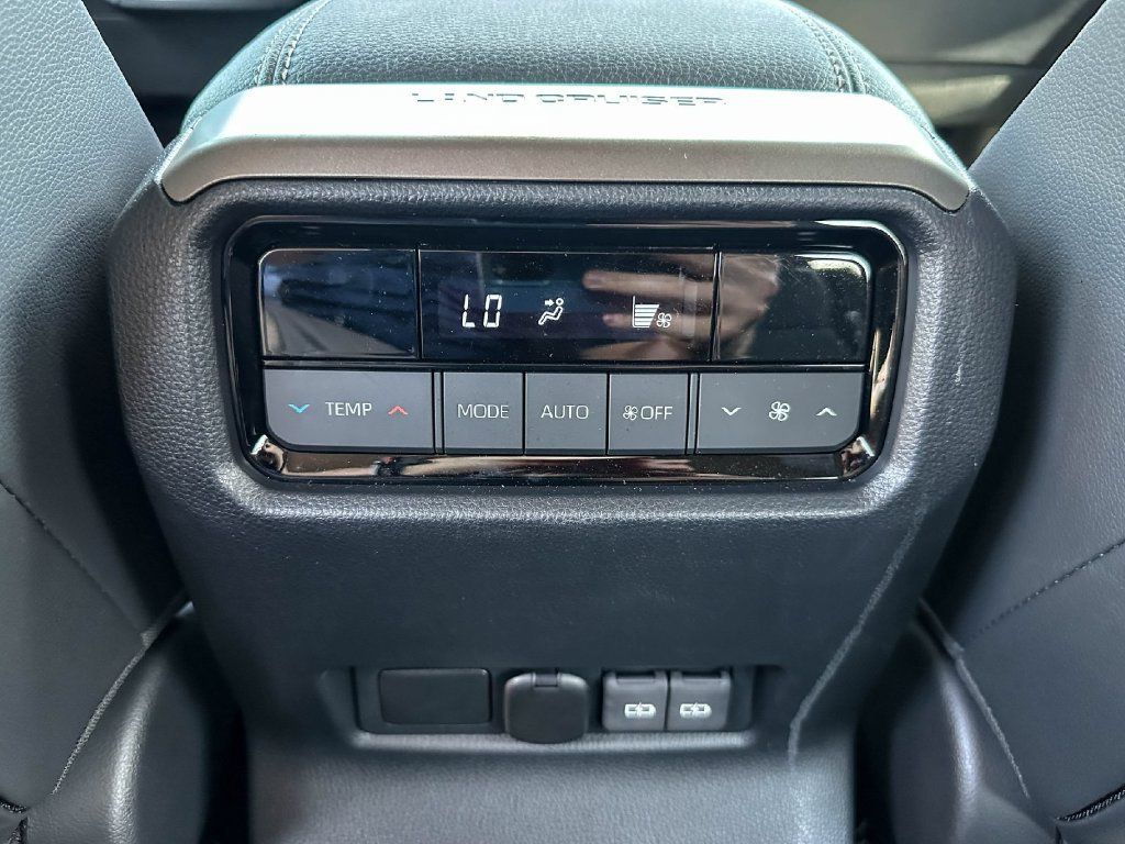 Certified 2026 Toyota Land Cruiser w/ Premium Package AWD/4WD image 21