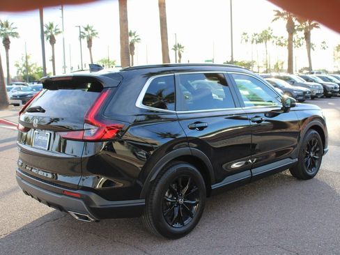 Used 2025 Honda CR-V Sport-L image 4