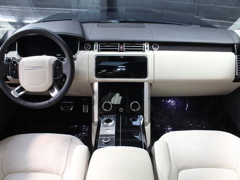 Used 2021 Land Rover Range Rover P525 Westminster Edition AWD/4WD image 21