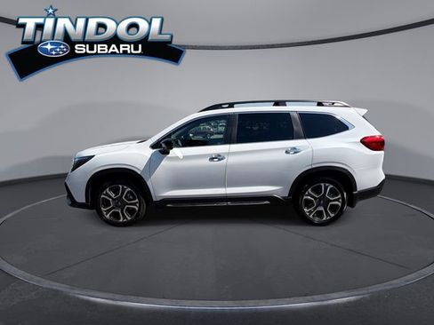 Certified 2025 Subaru Ascent Touring w/ Popular Package #2 AWD/4WD image 5