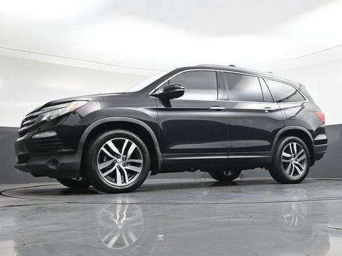 Used 2016 Honda Pilot Elite image 33