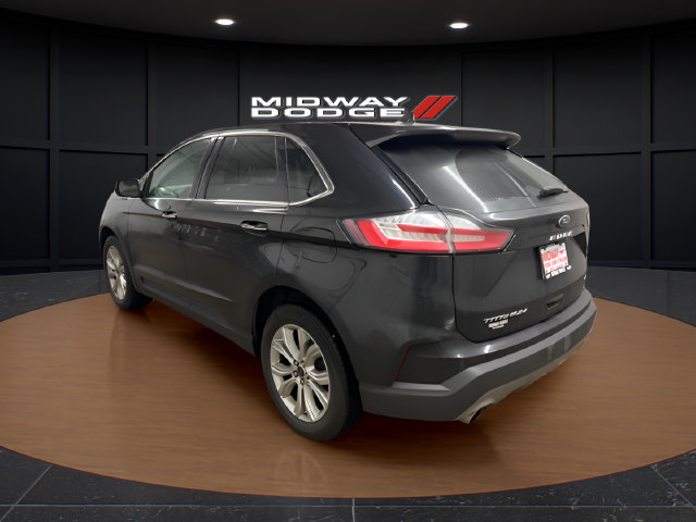 Used 2022 Ford Edge Titanium AWD/4WD image 3
