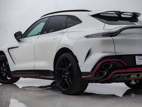 Used 2026 Aston Martin DBX 707 AWD/4WD image 9