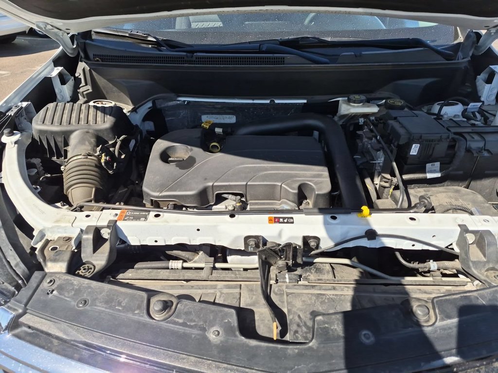 Used 2023 Chevrolet Equinox LT FWD image 30