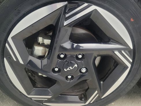 Used 2025 Kia K4 EX FWD image 31