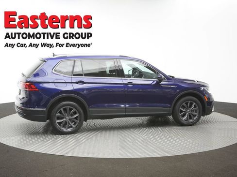 Used 2022 Volkswagen Tiguan SE w/ Panoramic Sunroof Package AWD/4WD image 44