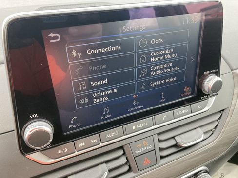 Used 2024 Nissan Altima 2.5 SV image 20