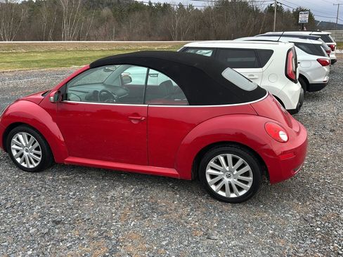 Used 2008 Volkswagen Beetle SE image 7