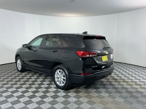 Used 2024 Chevrolet Equinox LS w/ LS Convenience Package AWD/4WD image 7