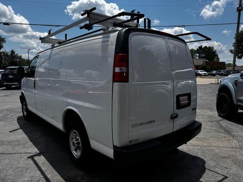 Used 2024 GMC Savana 2500 w/ Driver Convenience Package RWD image 5