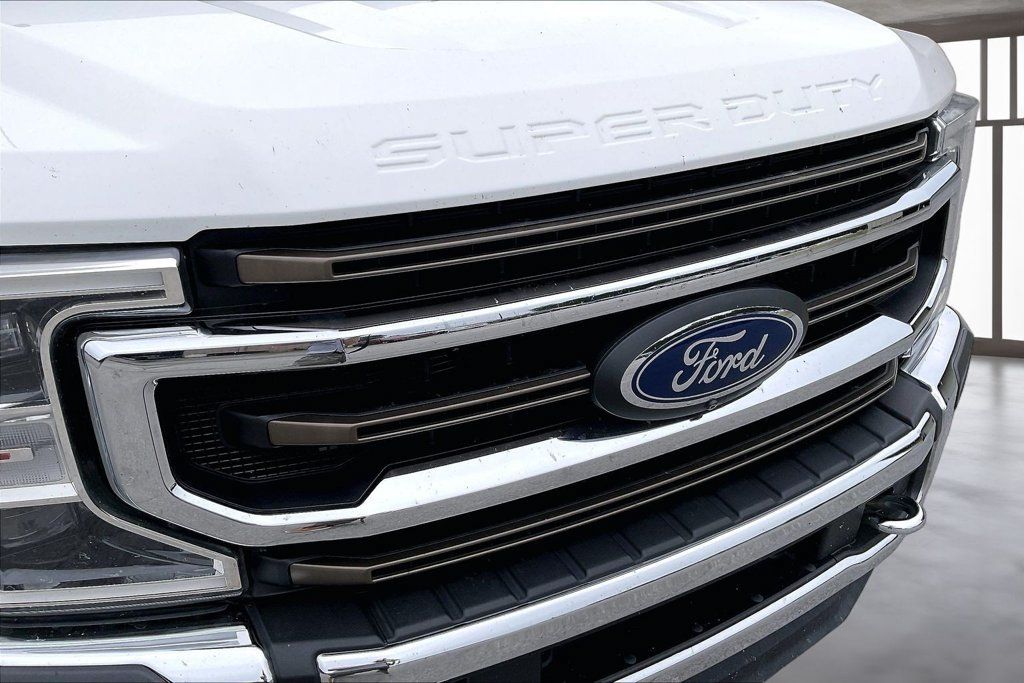 Used 2022 Ford F250 King Ranch w/ King Ranch Ultimate Package AWD/4WD image 31