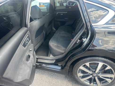 Used 2015 Nissan Altima 2.5 S w/ Power Driver Seat Package FWD image 14