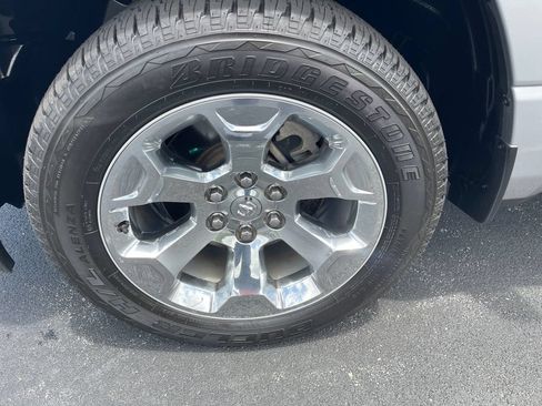 Used 2022 RAM 1500 Big Horn AWD/4WD image 11