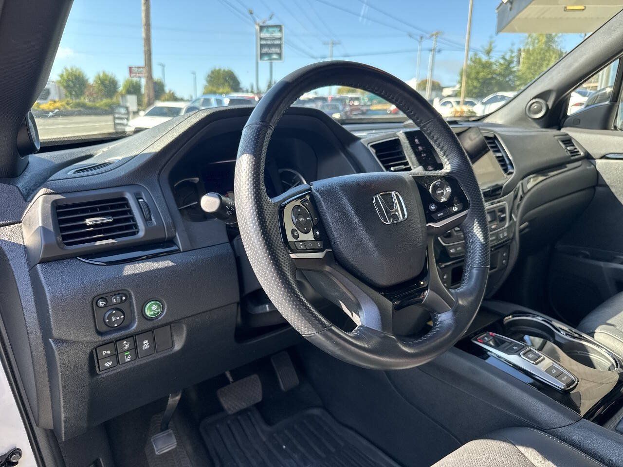 Used 2023 Honda Passport Elite image 32