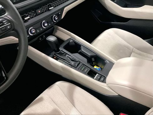Used 2023 Honda Accord EX image 20