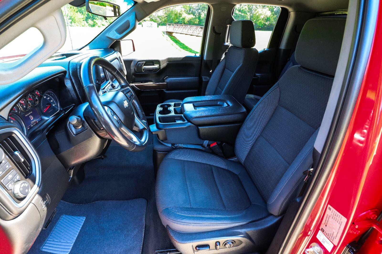 Used 2019 Chevrolet Silverado 1500 LT w/ All-Star Edition AWD/4WD image 36