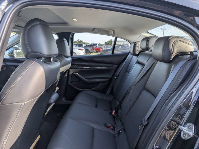 Used 2024 MAZDA MAZDA3 s FWD image 8