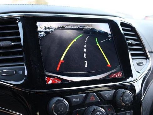 Used 2021 Jeep Grand Cherokee High Altitude image 15