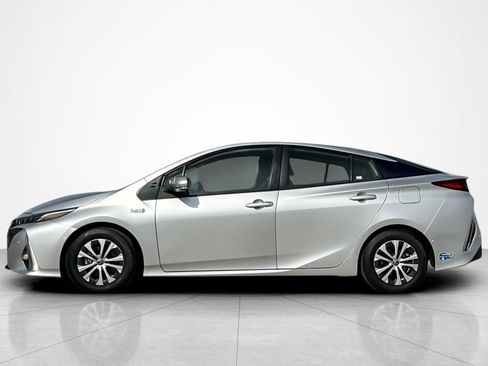 Certified 2021 Toyota Prius Prime Limited w/ Carpet Mat Package (TMS) image 2