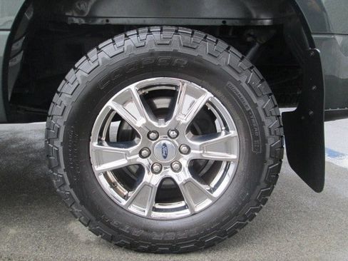 Used 2015 Ford F150 XLT w/ Equipment Group 302A Luxury image 9