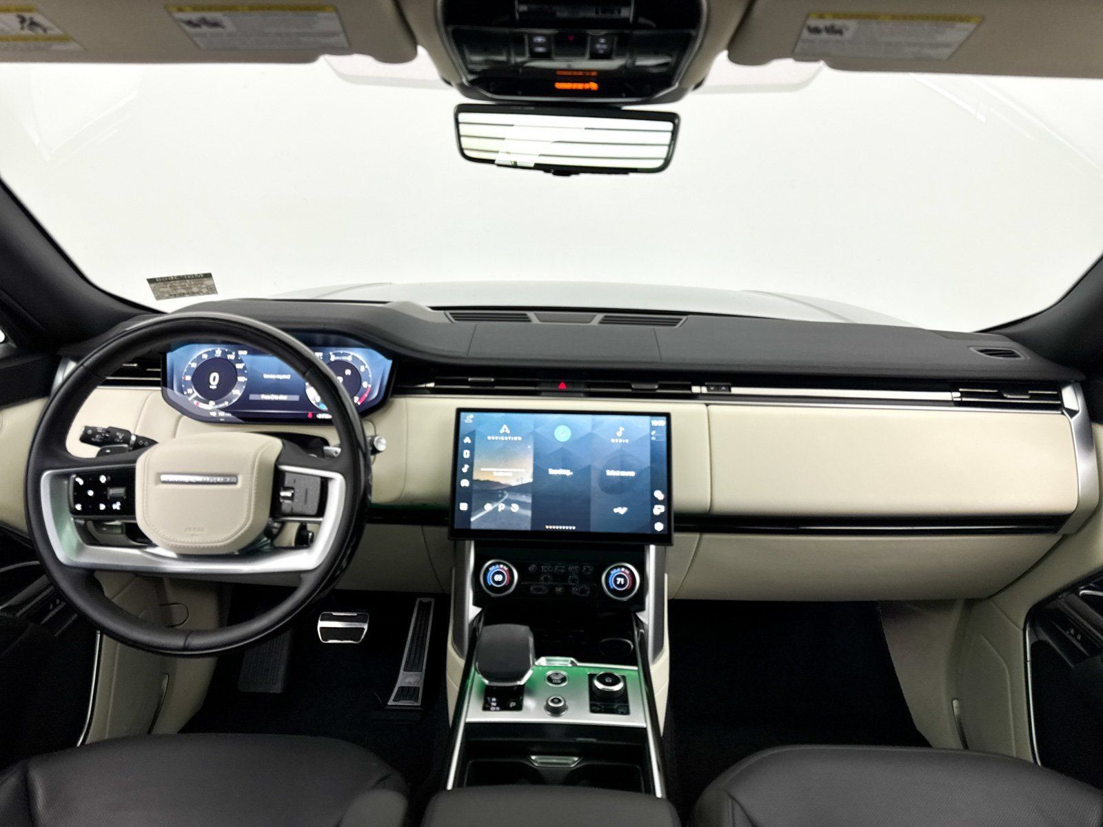 Used 2023 Land Rover Range Rover SE AWD/4WD image 28