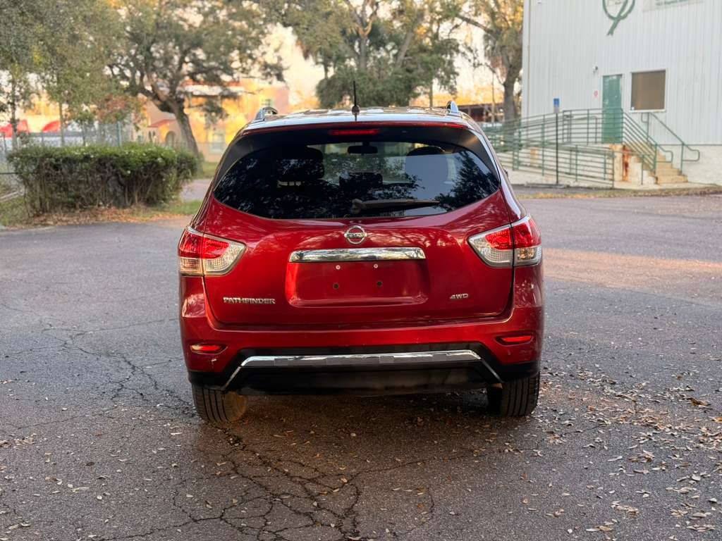 Used 2016 Nissan Pathfinder S AWD/4WD image 4